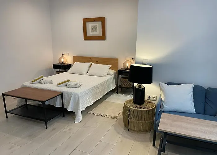 Apartment Estudio Cercano A Mezquita - Opcion Parking Cordoba